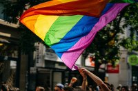 IBB setzt im Pride Month ein Zeichen für Vielfalt und Offenheit