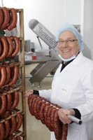 Metzgerei Pierrat erschließt mit Bizerbas intelligenter Schneidemaschine neue Märkte