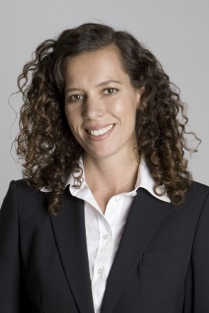 Miriam Wohlfarth verantwortet das Marketing für Ratenkauf im Internet