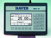 Kompetenz als Waagenbauer:  HAVER&BOECKER feiert 10.000 MEC® III-Wägeelektronik