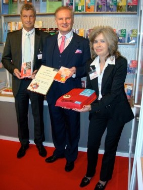 GABAL Verlag ehrt Prof. Dr. Lothar Seiwert für mehr als 250.000 verkaufte Bücher mit dem“GABAL BestBusinessBook“