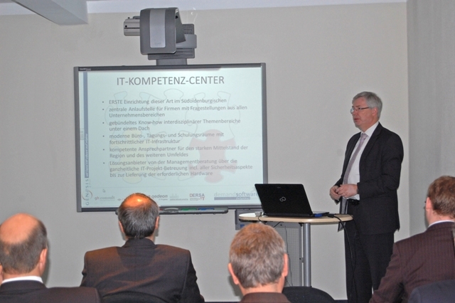 Kundentag 2010 erstmals im neuen IT-Kompetenz-Center in Steinfeld:  Demand Software Solutionsüberzeugt mit Roadmap 2011