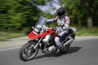BMW Motorrad steigert Absatz um 12,3 % und baut Marktposition weltweit deutlich aus
