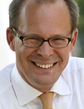 Integrierte E-Commerce- und Content Management-Plattformen für Retail-Kunden