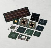 SLC Leiterplatten und IC-Packages von KYOCERA