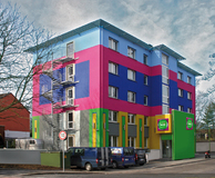 Zweimal schief und bunt am Welterbe Zollverein
