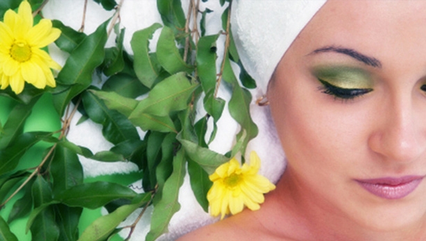 Axia Group (AGIJ): Produkte von Collagenna Skin Care Products werden durch US-Einzelhandelskette einer Bewertung unterzogen