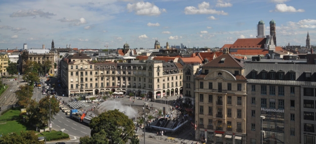 Online-Vermarkter evania eröffnet Standort in München
