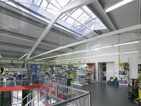 Losberger zeigt auf der LogiMAT seine Systemhallen und Industriezelte