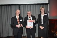 Weidmüller belegt bei der Leserwahl zum Produkt des Jahres 2012 in der Kategorie Automatisieren mit dem Industrial-Ethernet-WLAN Modul den 1. Platz
