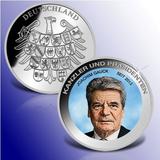 Eine neueÄra im Schloß Bellevue hat begonnen – BAYERISCHES MÜNZKONTOR bietet Gedenkprägung zum Amtsantritt von Joachim Gauck