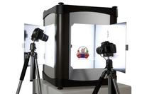 PackshotCreator stellt PackshotCreator X2 vor, eine Weiterentwicklung des ersten All-in-One Fotostudios