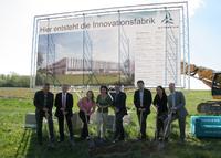 Spatenstich für die Innovationsfabrik