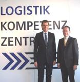 Logistik-Kompetenz-Zentrum (LKZ) für die Zukunft gerüstet: Geschäftsführervertrag von Karl Fischer bis 2017 verlängert