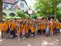 Streicheln, Füttern, Staunen – Vierter „Tag der Gemeinschaft“ von Heraeus Quarzglas führt in den Zoo Leipzig