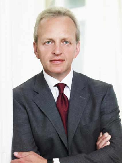 Umfirmierung: Jens W. Ehlers Beratungsgesellschaft mbH / Personalie: Klaus Schröder / Spudy&Co. Family Office GmbH strukturiert Immobilienmanagement um. (BILD)