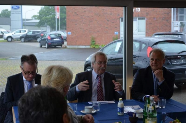 Wirtschaft und Politik im Gespräch