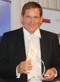 Edgar K. Geffroy erhält Preis als ?Business-Vordenker des Jahrzehnts? beim hessischen Unternehmertag 2012