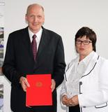 Dr.-Ing. Peter Hartwig neuer Honorarprofessor für „Industrielle Wasserwirtschaft“