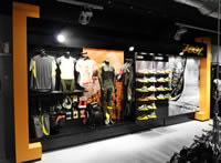 Triathlon Marke Zoot mit eigenem Shop-in-Shop in Concept-Store