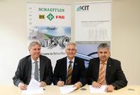 Forschungskooperation: Schaeffler wird „Company on campus“ – hybride und vollelektrische Antriebe im Fokus der Zusammenarbeit