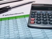 Weiter hohe Anforderungen an Fahrtenbücher
