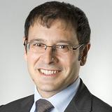 Vincenzo Lucà spricht für TÜV SÜD