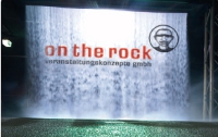 Deutscher Radiopreis im Nebel. Dattelner Eventexperten realisieren magische Projektionen.
