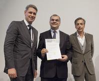 Gold für Schaeffler: Materialica Design + Technology Award 2012 für Triondur® CX+