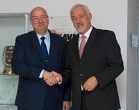 Avnet Abacus verstärkt sein Angebot an Steckverbindern in Deutschland: MPE Garry neuer Franchisepartner