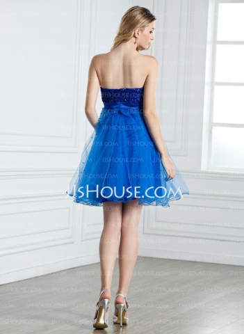 Die Modetrends von JJsHouse machen Sie zum Star der Party!