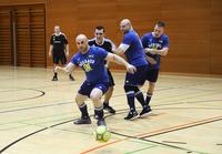 Deutscher Bundestag spielte Fußball für den guten Zweck und spendet an Projekte weltweit