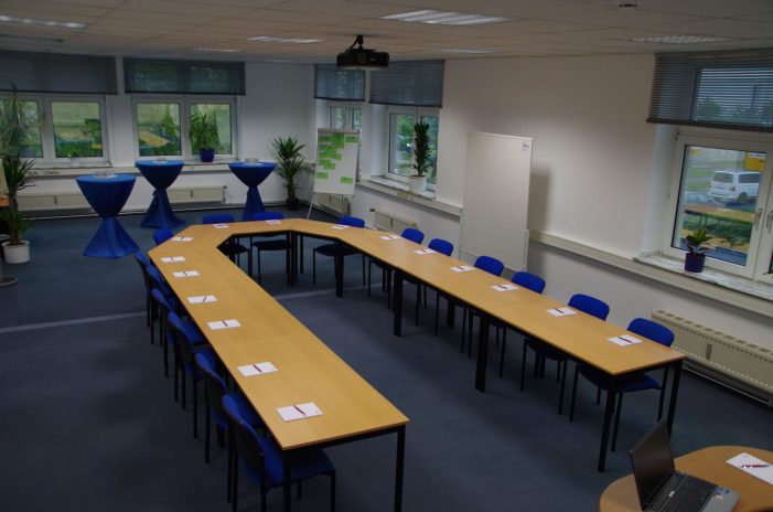 HIRAcon Unternehmensgruppe erweitert Seminarcenter in Neuss