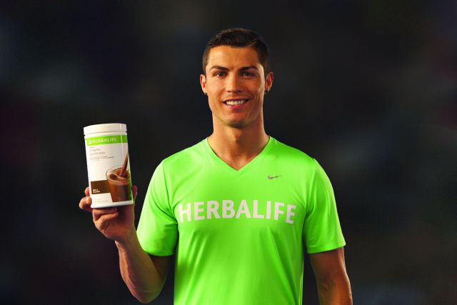 HERBALIFE ist offizieller neuer Ernährungspartner des internationalen Fußballstars Cristiano Ronaldo
