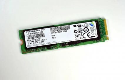 Samsung startet Massenproduktion der branchenweit ersten PCI-Express SSDs für ultraschlanke Notebooks (BILD)