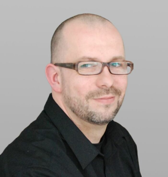 wildcard communications baut Standorte München und Krefeld weiter aus