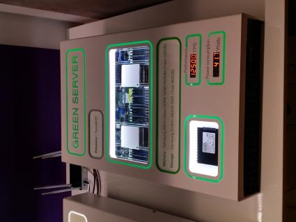 Samsung stellt auf seinem „Memory Solutions Forum 2013“ eine neue Generation hocheffizienter „Green Memory“ Lösungen vor (BILD)